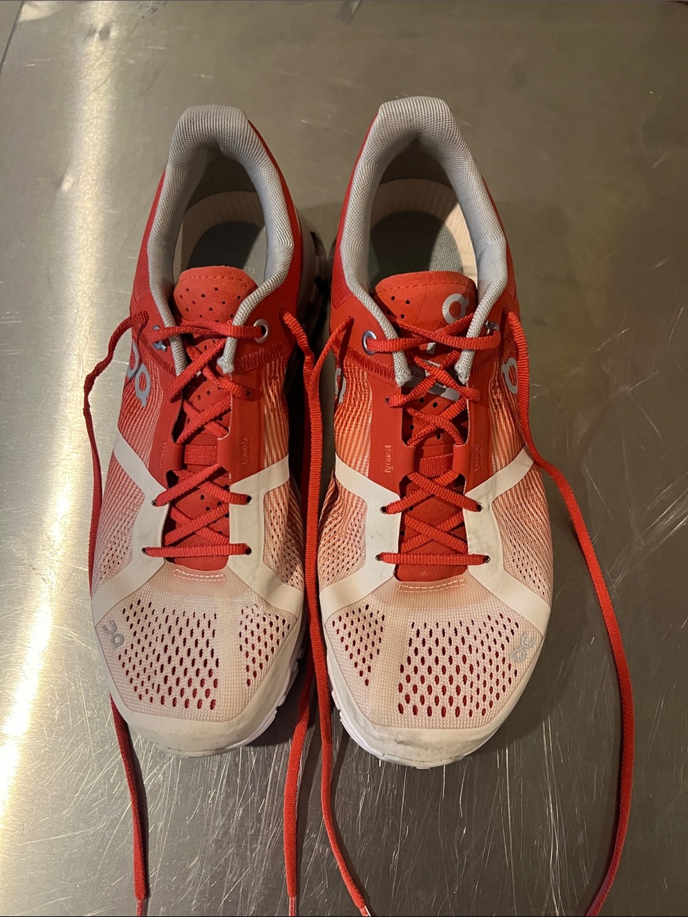 On Cloud Running Women’s Red and White Mesh Athletic Running Shoes
